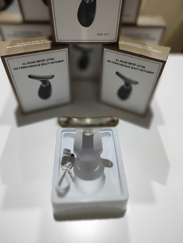 Rejuvix Masajeador Facial - Levanta, Tonifica y Rejuvenece tu piel en minutos